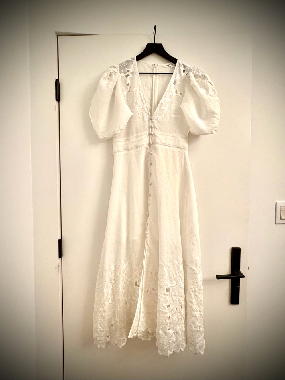 Veronica Beard White Puff-Sleeve Embroidered Midi Dress